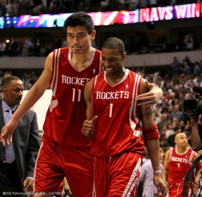 欧冠淘汰赛前瞻：拜仁客战巴黎,（欧冠淘汰赛前瞻：拜仁客场挑战巴黎圣日耳曼）