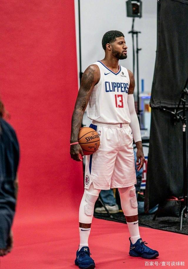 俱乐部杯不打！广东新援赛季没开始就遭遇伤病 错过比赛磨合机会（广东新援赛季未开先伤，无缘俱乐部杯错失磨合机会）