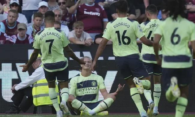 早报：英格兰流行下克上（早报：英格兰爆冷成风）