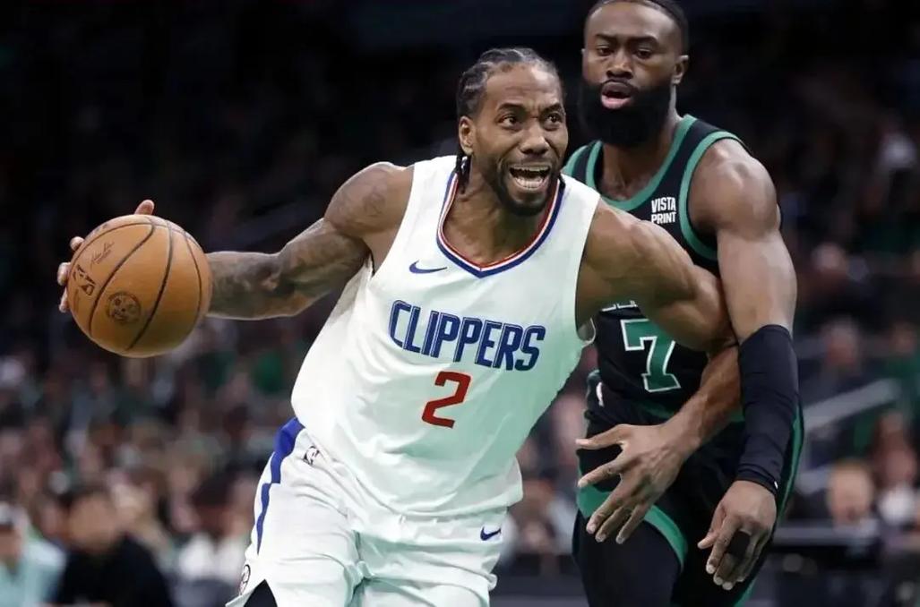 跟队：拉师傅仍因个人事务缺席训练，出战毕包可能性未被排除（队记：拉师傅因私事继续缺席训练，出战毕包并非无望）