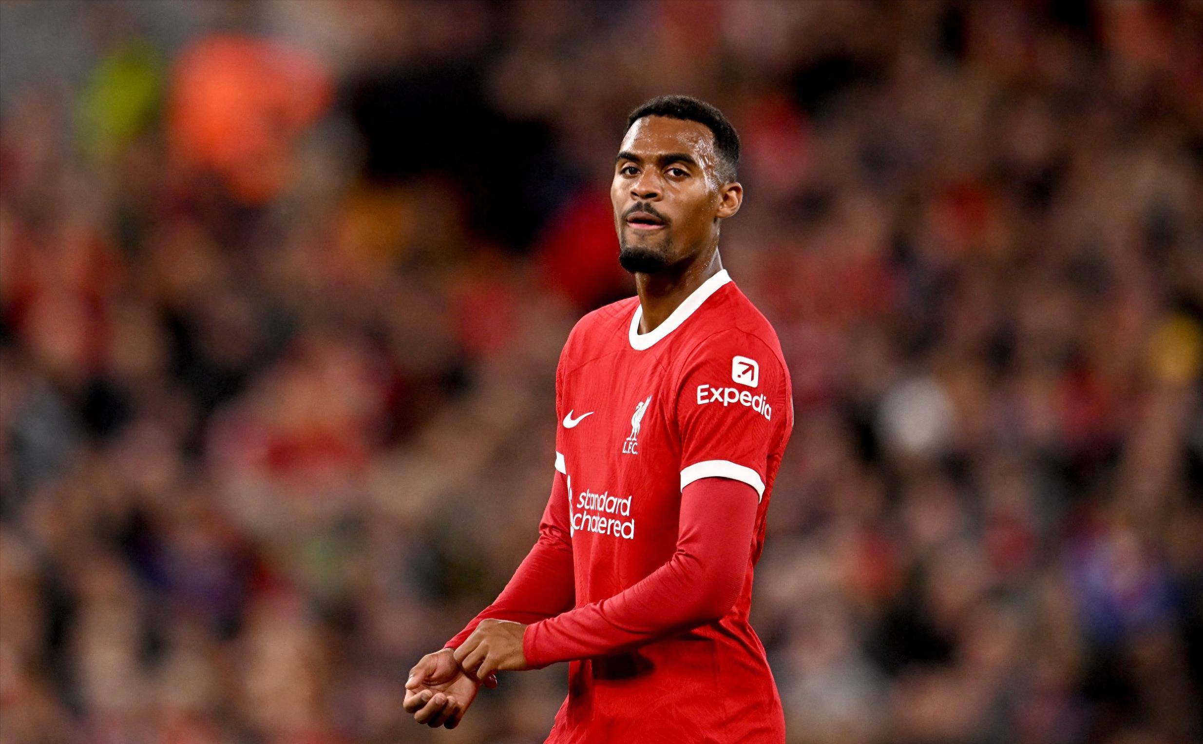 23胜2平！曼城近25次英超对阵升班马保持不败（曼城英超近25战升班马23胜2平，延续不败纪录）