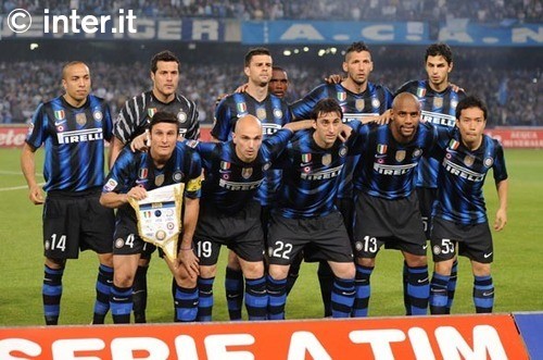 斯潘塞末节12分险些导演惊天逆转，梅尔顿复出首秀亮眼（斯潘塞末节轰12分险上演大逆转，梅尔顿复出首秀抢眼）