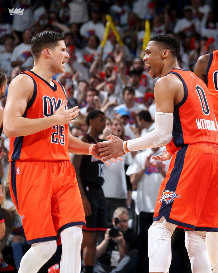 迈尼昂能否续约？阿莱格里：俱乐部正在规划米兰的未来（迈尼昂续约前景如何？阿莱格里：俱乐部已着手谋划米兰的未来）