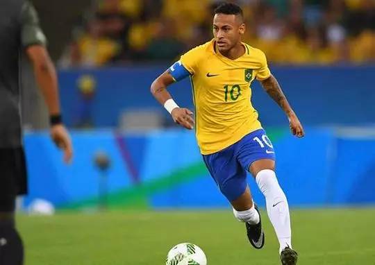 无文班马刺照样杀疯了！瓦塞尔35+7三分对轰穆雷，约基奇8次出手引争议（马刺缺少文班仍火力全开！瓦塞尔35分7记三分对飙穆雷，约基奇仅8次出手惹热议）