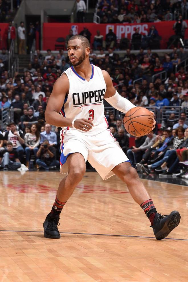 跟队记者：米兰将在周五和维尔图斯恩泰拉进行友谊赛（随队记者：米兰将于周五与维尔图斯恩泰拉进行热身赛）