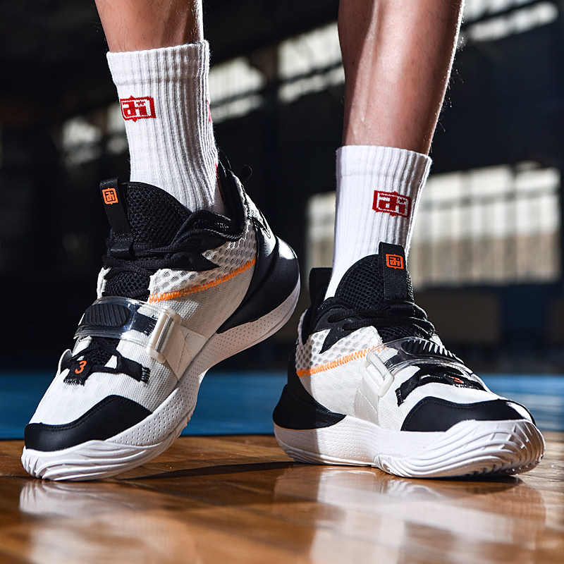 利物浦跟队记者连曝五条猛料，全面解析萨拉赫风波（利物浦随队记者五连爆：萨拉赫风波全方位解读）