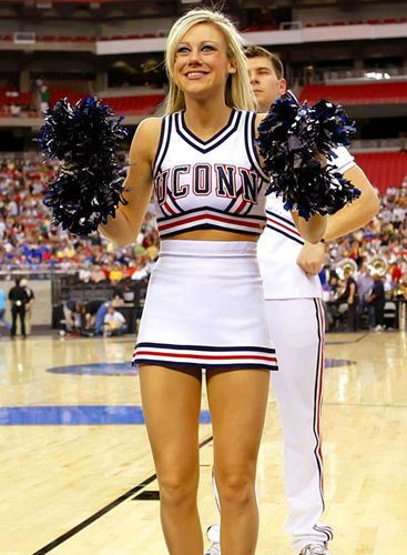 美记：雄鹿坚称不会交易字母哥，但联盟其他球队置之不理（美媒：雄鹿重申不会交易字母哥，联盟诸队并不买账）