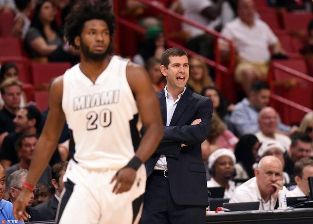 津媒：为更好地与球迷交流，于根伟将在近日进行一次线上直播（津媒：于根伟将于近期开启线上直播，加强与球迷互动）