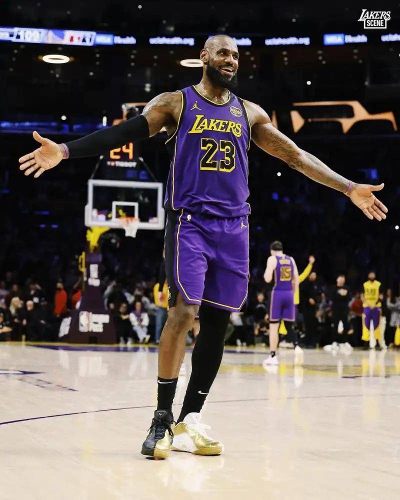 萨56：踢小球队是我们的短板，要以正确的心态全力以赴（萨56：打弱旅暴露短板，需以正确心态全力以赴）