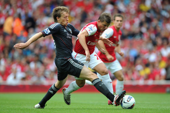 2球3助攻闪耀全场，奥利塞当选拜仁6-2弗赖堡最佳球员（梅开二度三送助攻，奥利塞荣膺拜仁6-2弗赖堡全场最佳）