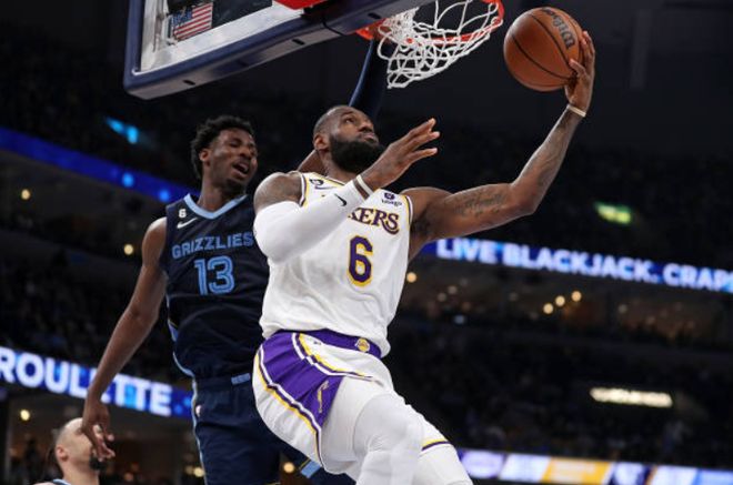 半场战报：帕尔马0-1乌迪内斯，扎尼奥洛破门（半场快讯：乌迪内斯1-0领先帕尔马，扎尼奥洛建功）