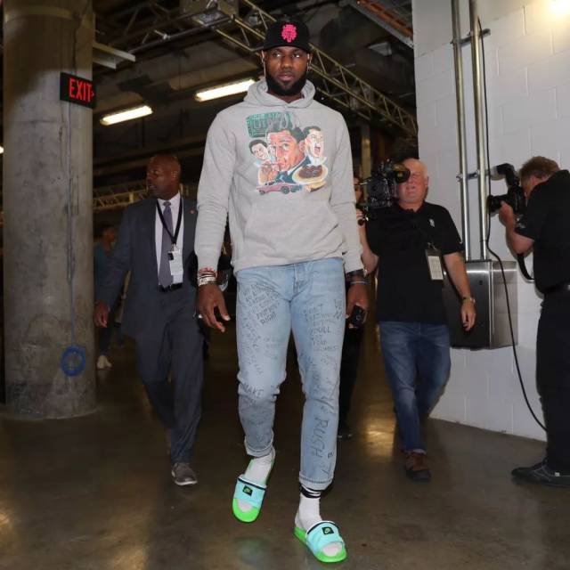 赫内斯直言：过高薪资让球员失去奋斗的核心动力（赫内斯：高薪正在削弱球员的拼搏动力）