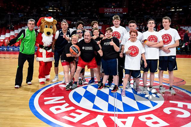 曼联拉什福德破门助球队获胜（拉什福德建功助曼联取胜）