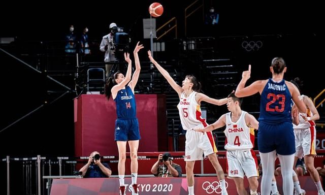 萨索洛主帅：AC米兰中场很有优势，莫德里奇是冠军球员（萨索洛主帅：AC米兰中场占优，莫德里奇是冠军级球员）