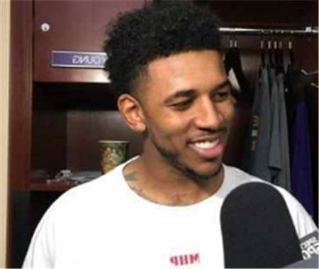 图片报：努贝尔能否留在斯图加特和他是否会大降薪有很大关系（图片报：努贝尔能否留在斯图加特取决于他是否愿意大幅降薪）