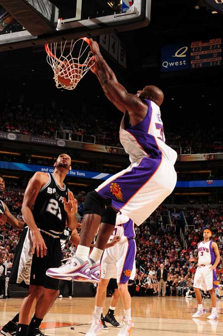 莫利纳：西蒙尼一直鼓励我，要我相信自己（莫利纳：在西蒙尼的鼓励下，我学会了相信自己）